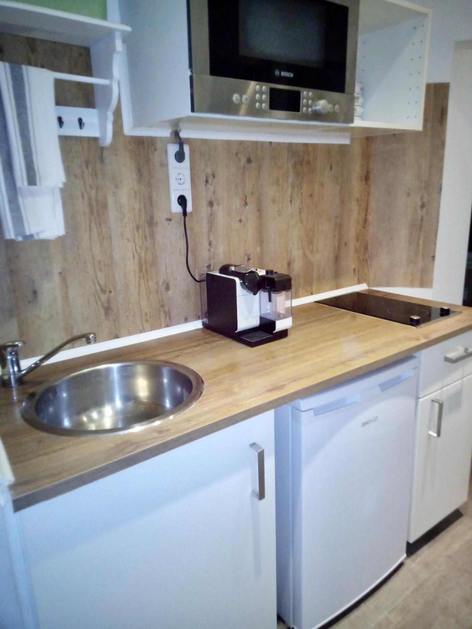 Gemuetliche 1 Zimmer Ferienwohnung ลุดวิกสบูร์ก ภายนอก รูปภาพ